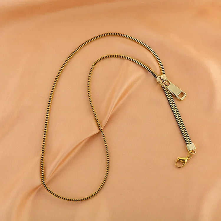 traindora  – Adjustable Necklace & Bracelet Duo