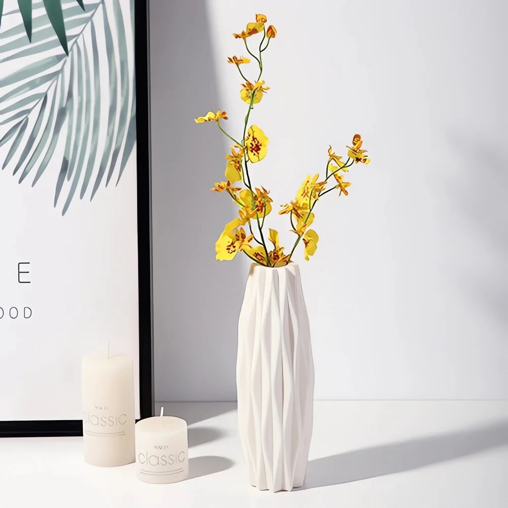 Modern Nordic Vase for Fresh Flowers and Luxurious Settings