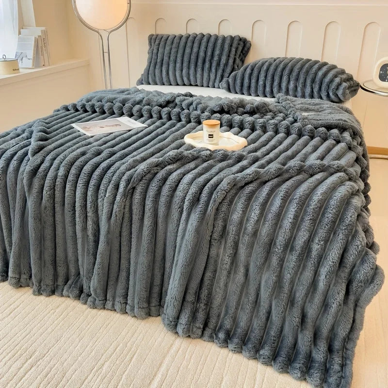 Train dora ™ – Ultra-Soft Winter Fur Blanket